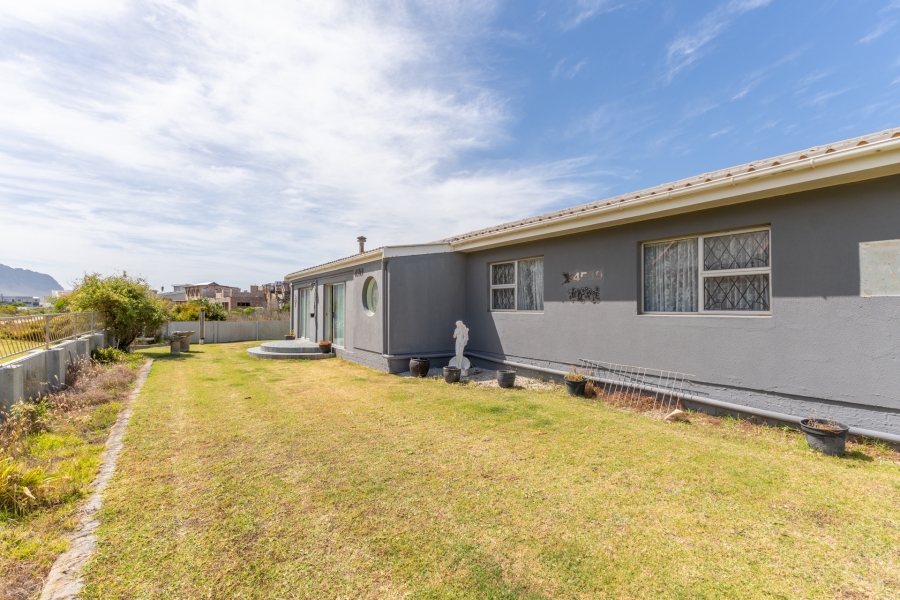 3 Bedroom Property for Sale in Bettys Bay Western Cape